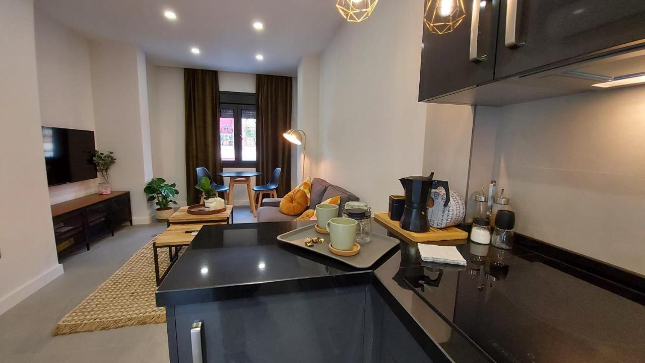 Love Rent4 Malaga City Esterno foto